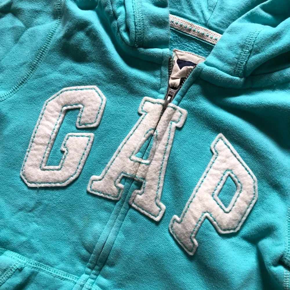 Gap kids sweater